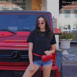 Meet your Posher, Melody